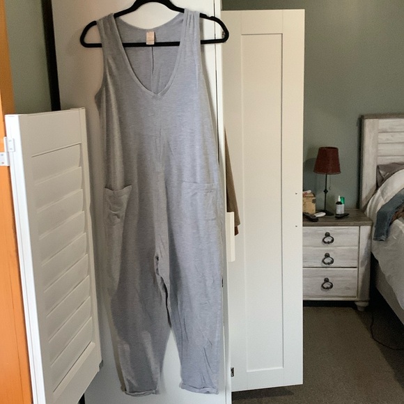 Smash and Tess romper size small - Picture 3 of 5